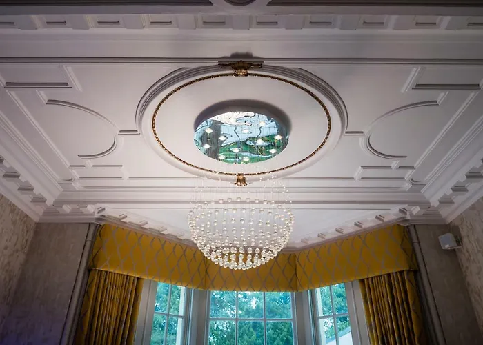 Dalmeny Park House Hotel